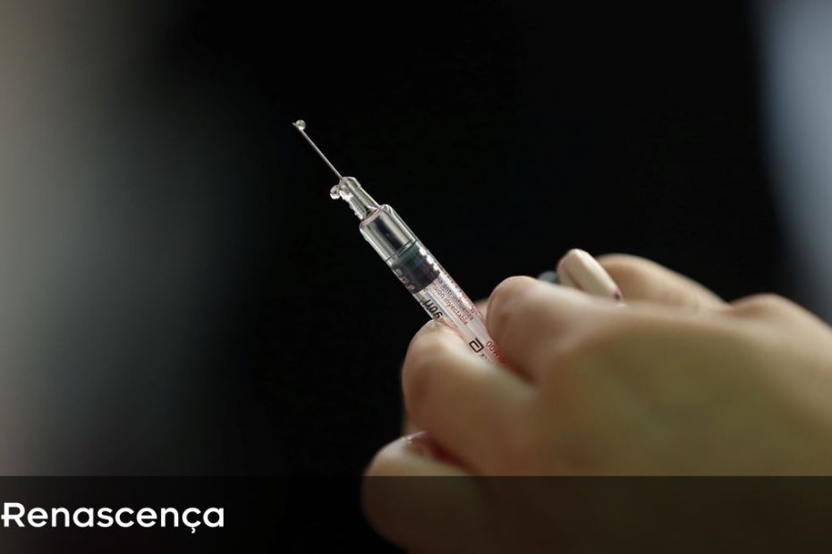 Atividade da gripe passa de crescente para estável