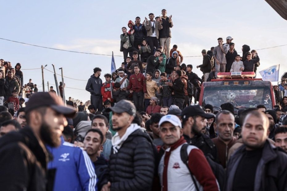 'I will crawl if I have to': Palestinians eager to return to northern Gaza Israel-Palestinian conflict news