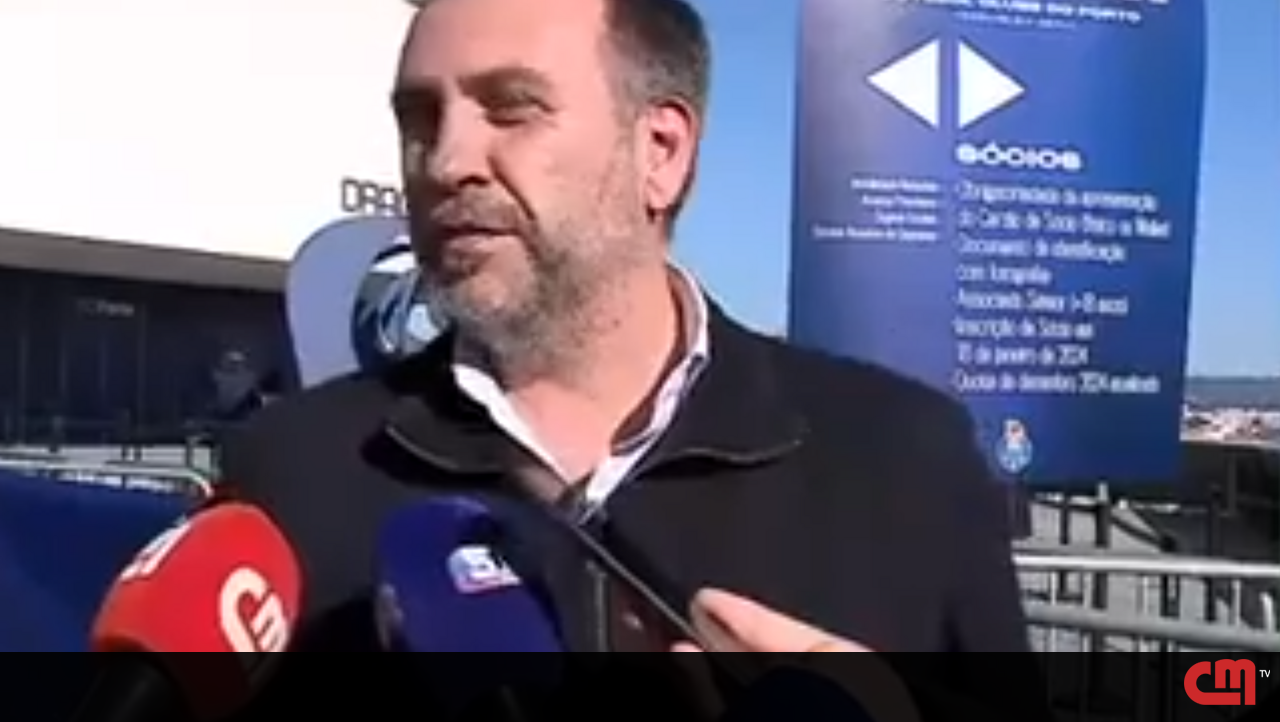 'Sou inocente, adoro o Porto FC': Fernando Saul após reunião do clube portista – vídeo