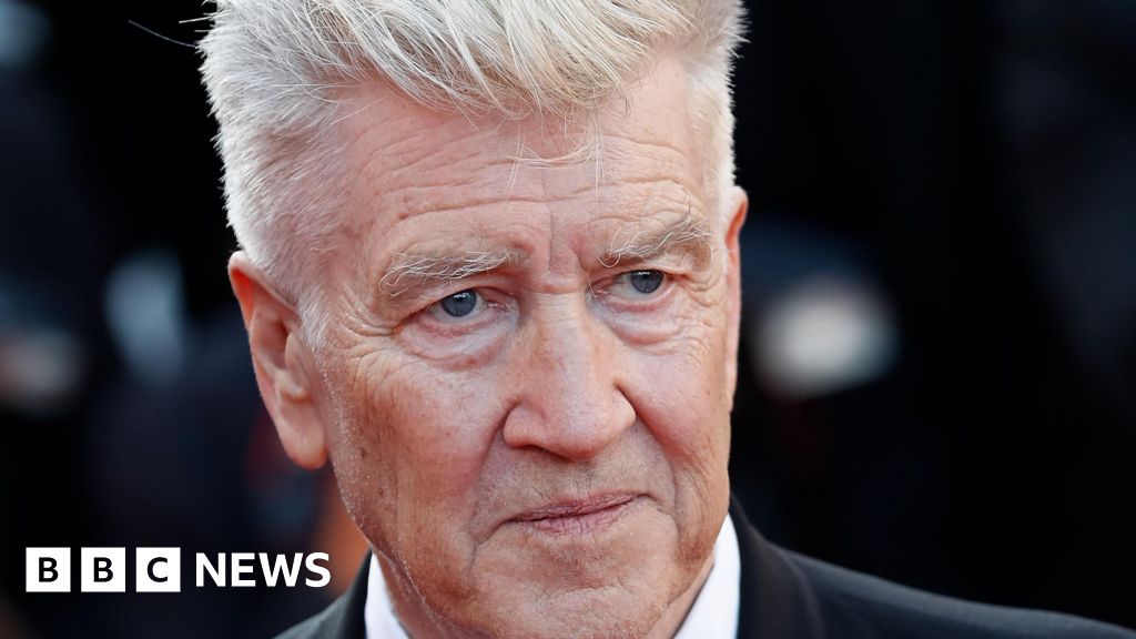 'Twin Peaks' director embraces weirdness