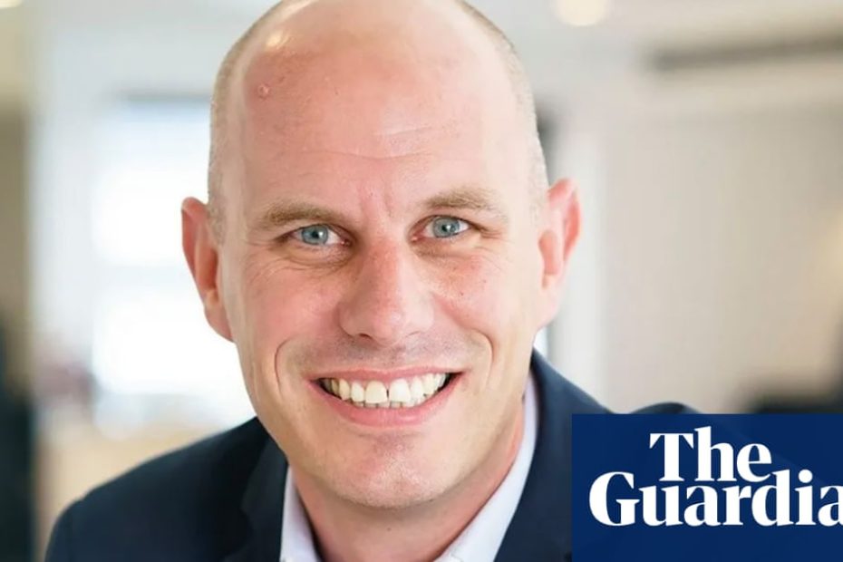 ABC executive who sacked Antoinette Lattouf leaves broadcaster Australian Broadcasting Corporation