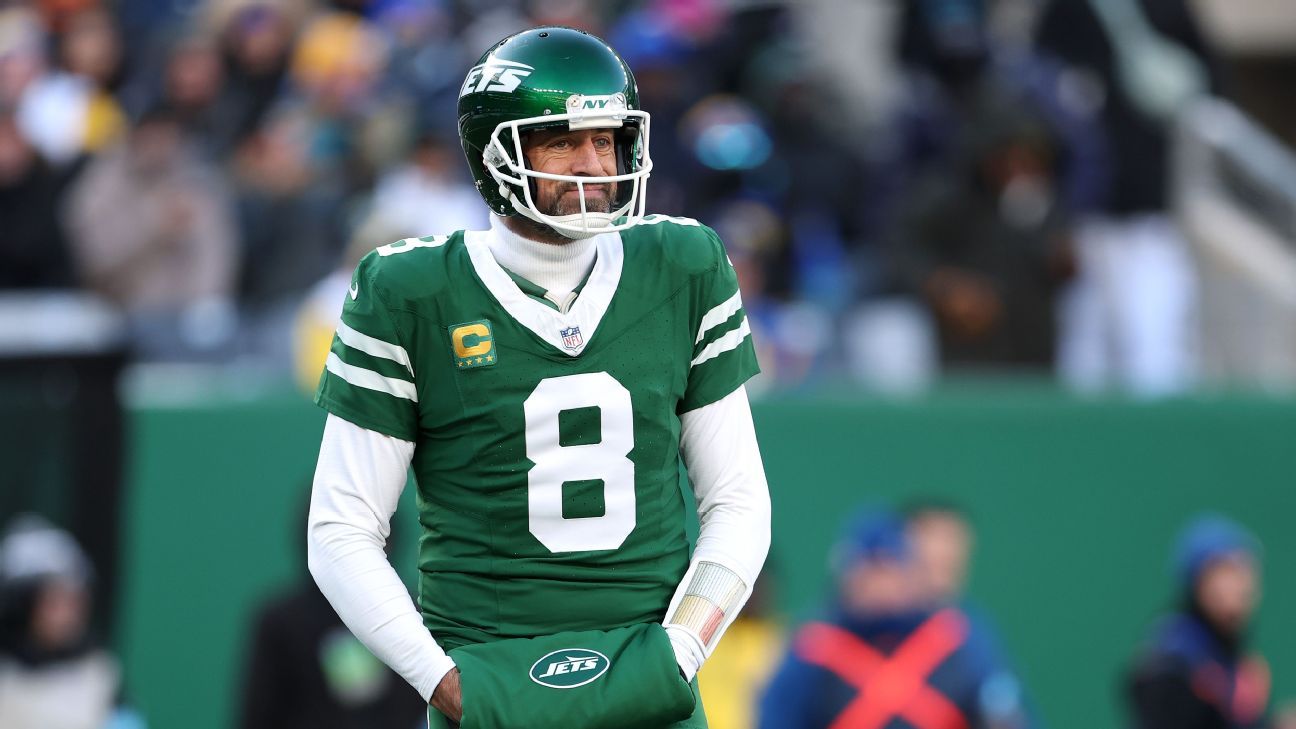 Aaron Rodgers says his future with Jets depends on new general manager, H.C.