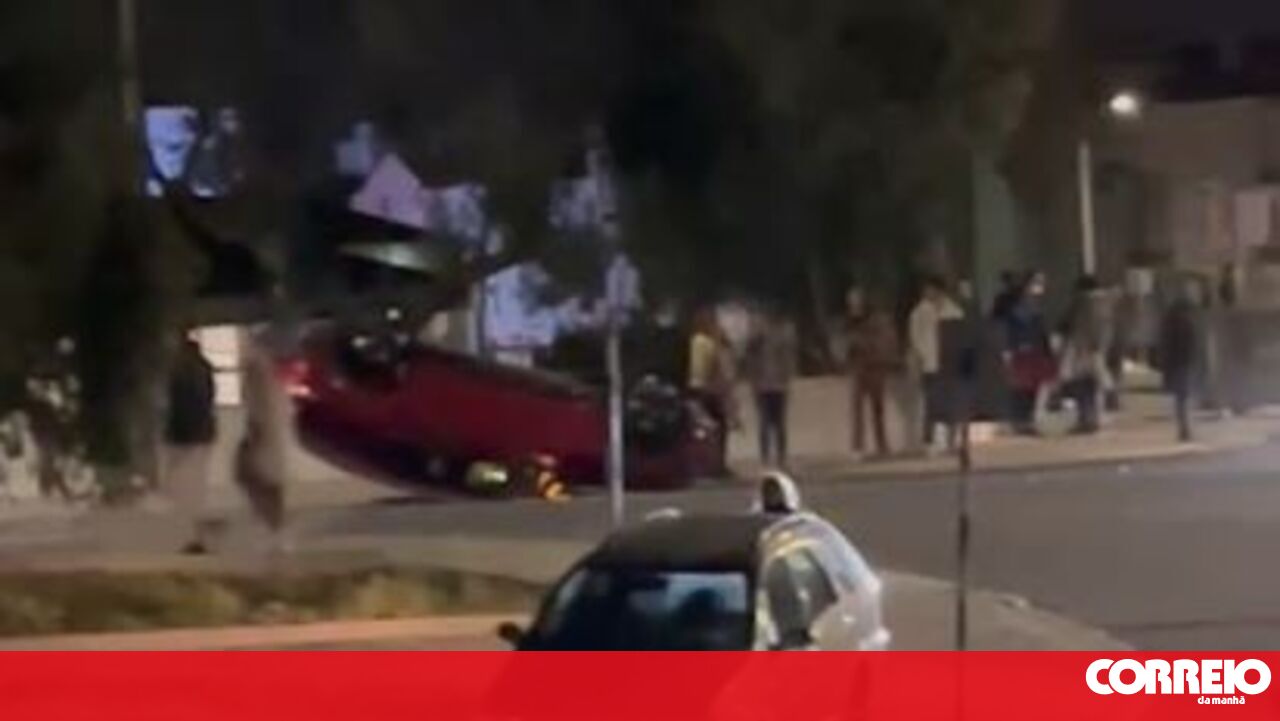 Acidente de viação na Moita, Portugal, fere uma pessoa