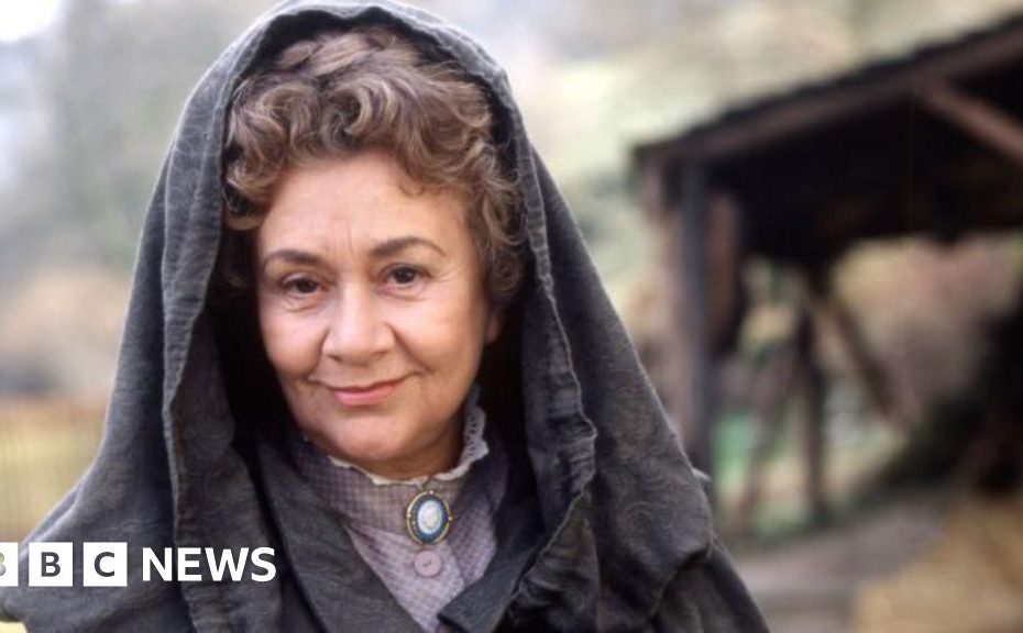 Acting star whose first love is drama