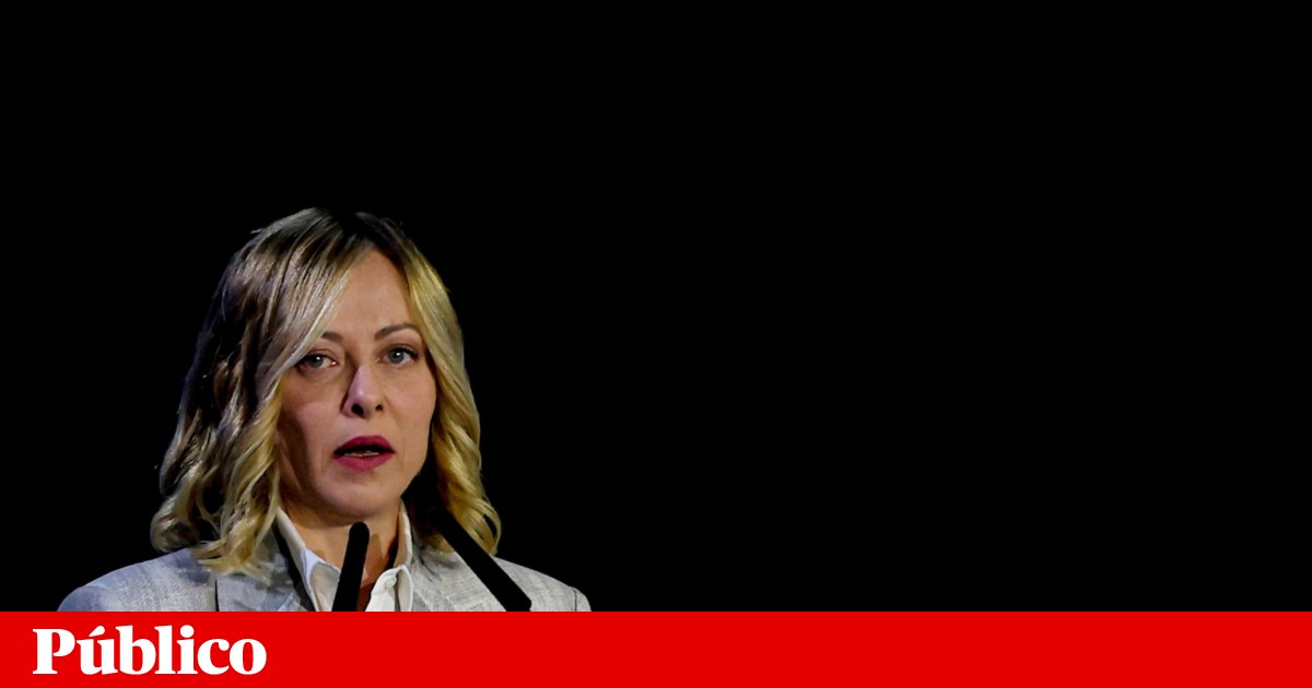 Aliados políticos de Putin formam 'facção Trump' no Conselho Europeu Donald Trump |