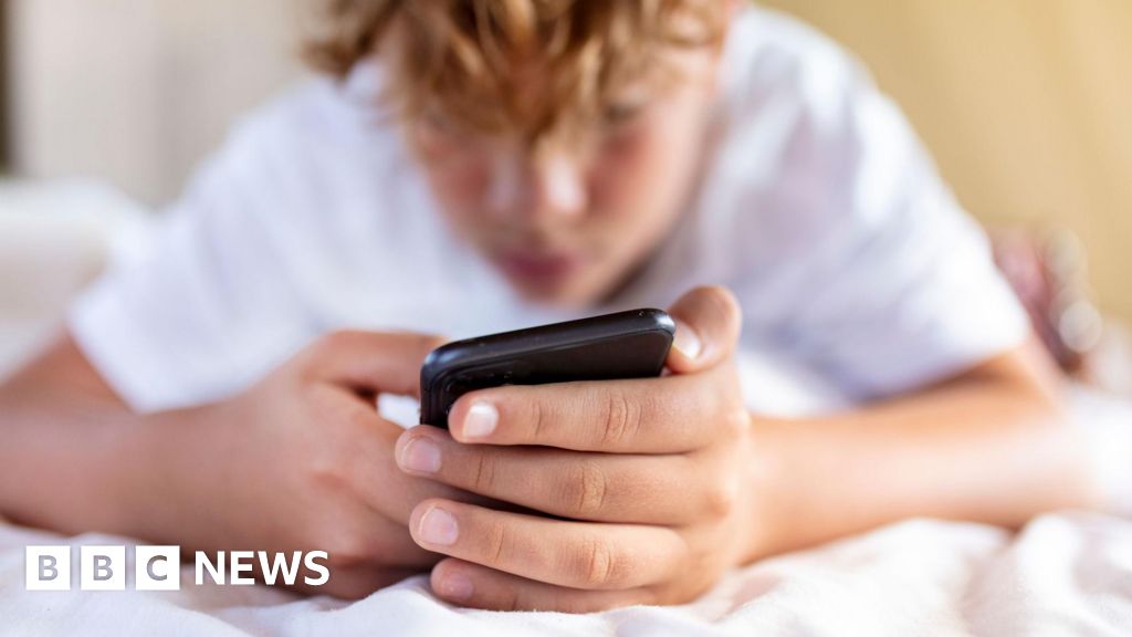 All porn sites must “strictly” verify the age of UK users by July