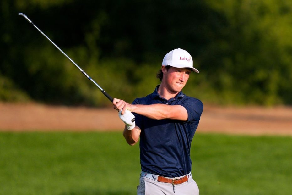 American amateur David Ford shares lead in star-studded Dubai Desert Classic