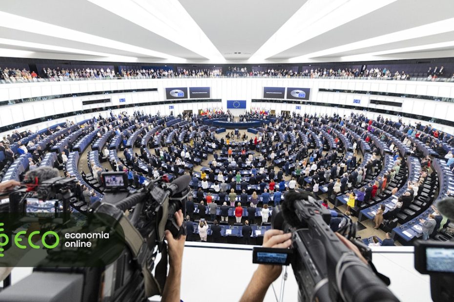 Ana Catarina Mendes e Bugalho vão formar nova comissão no Parlamento Europeu