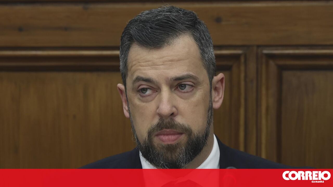 António Gandra D’Almeida, administrador executivo do SNS, demite-se – Social