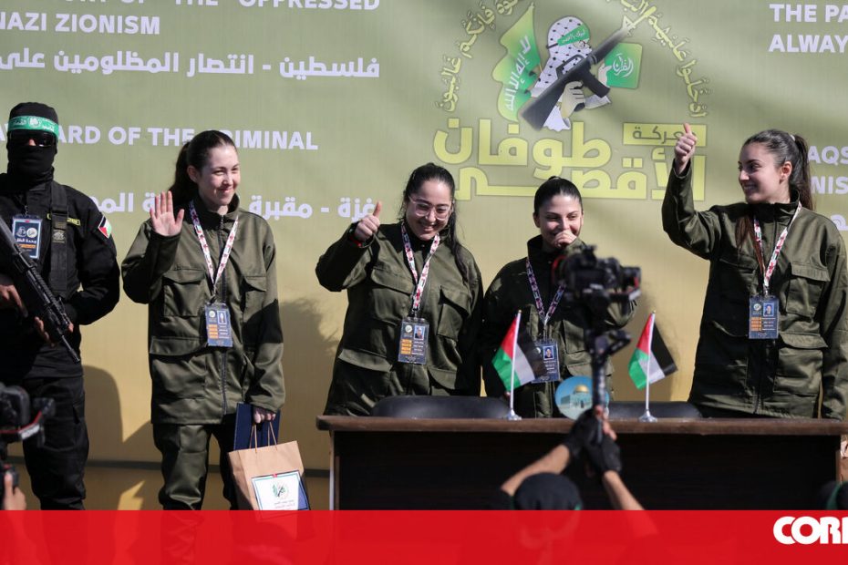 Após 477 dias de cativeiro, Karina, Daniela, Naama e Leary foram para o hospital em Tel Aviv - Israel - Guerra do Hamas -