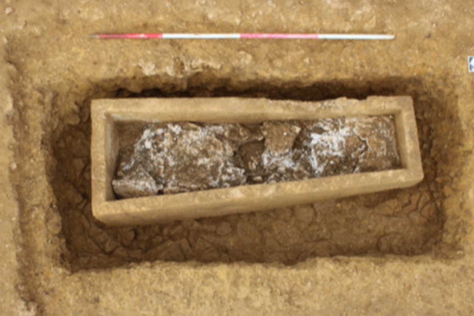 Archaeologists dig up ancient Roman tomb filled with plaster