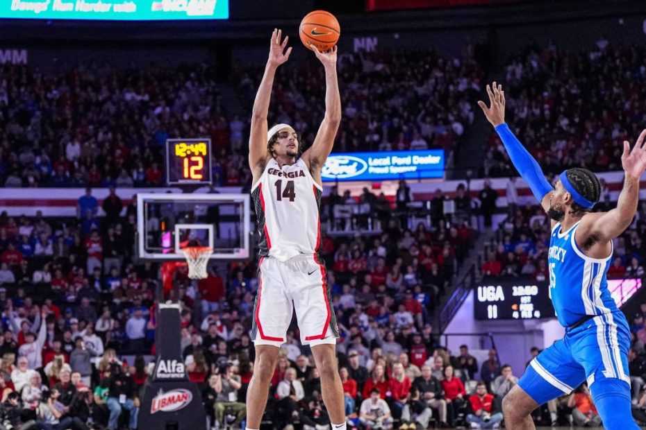 Asa Newell looks to put Georgia basketball on the map
