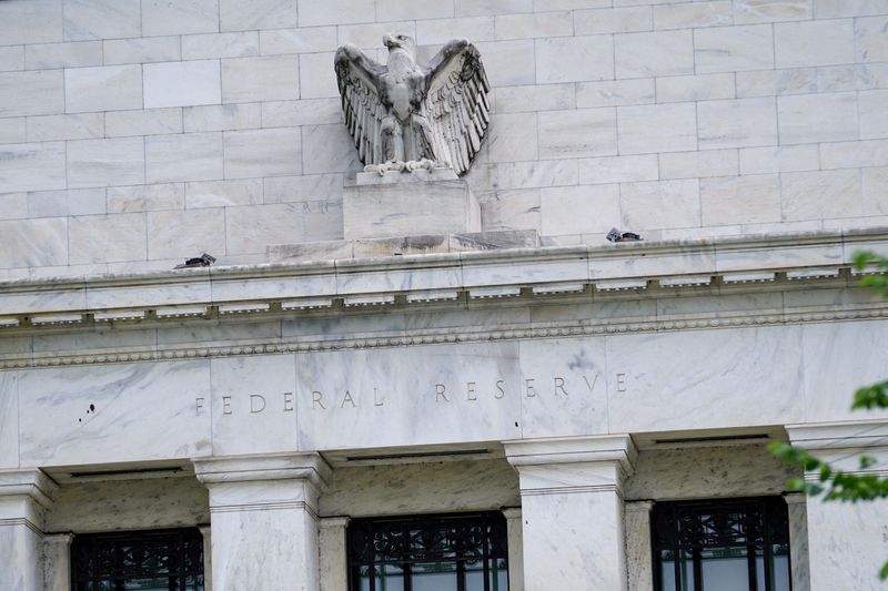 At the Federal Reserve Conference, the prospect of bank loan in the main investment of policy makers