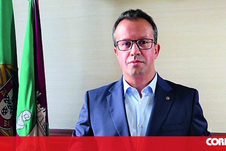 Autarca da Câmara Municipal de Paredes não é responsável por acusações de quebra de imparcialidade - Política