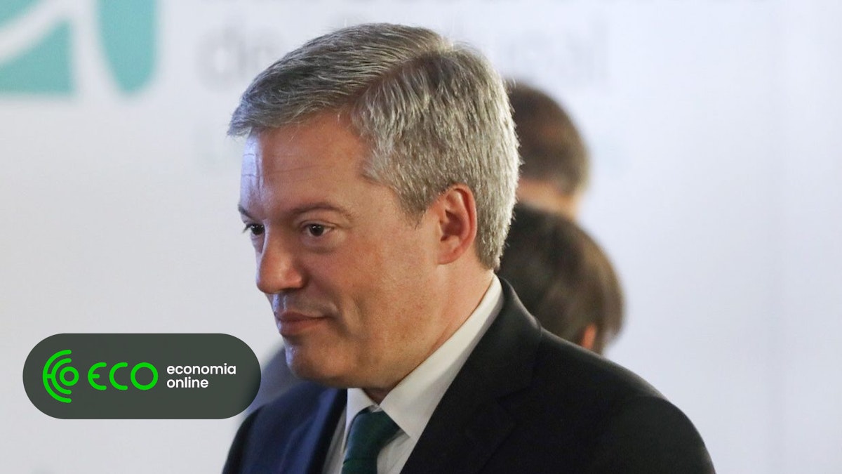 Autarca de Gaia questiona mudança de administração hospitalar do ministro como ‘injusta’