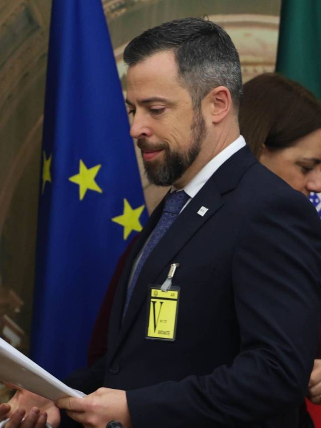 ‘Desorientados’, ‘incompetentes’ e ‘nomeação partidária’: Presidentes, federações e sindicatos de médicos reagem à demissão de diretor do SNS