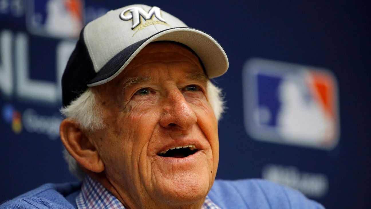 Beloved Brewers broadcaster Bob Uecker, 'Mr. Baseball', dies at 90