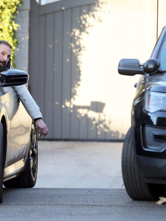 Ben Affleck talks to police outside Brentwood home about security concerns two days after FBI visit