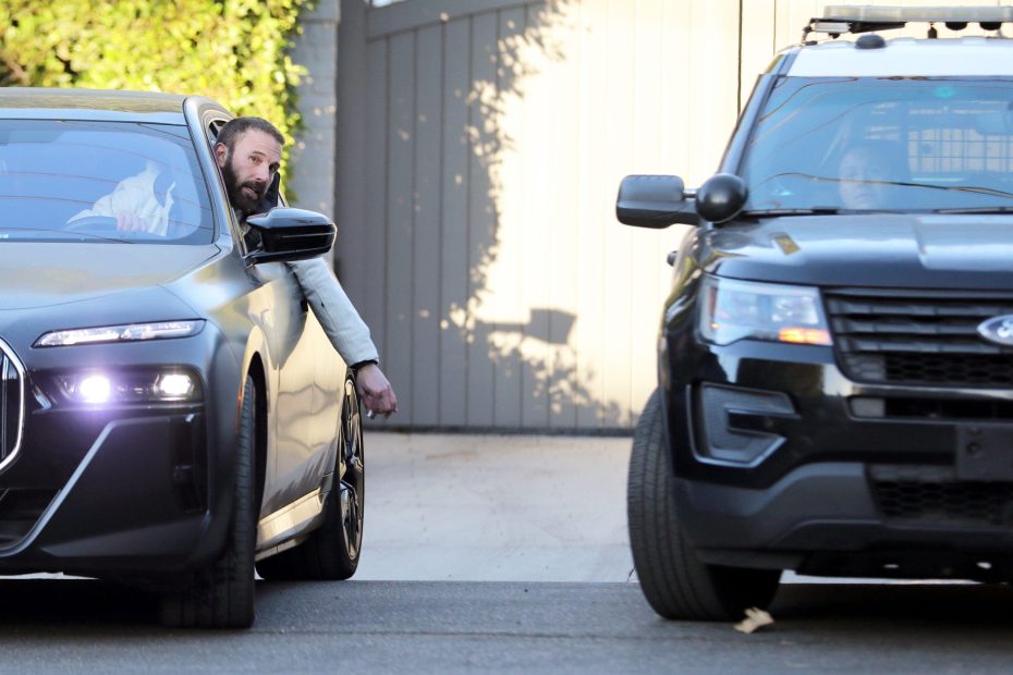 Ben Affleck talks to police outside Brentwood home about security concerns two days after FBI visit