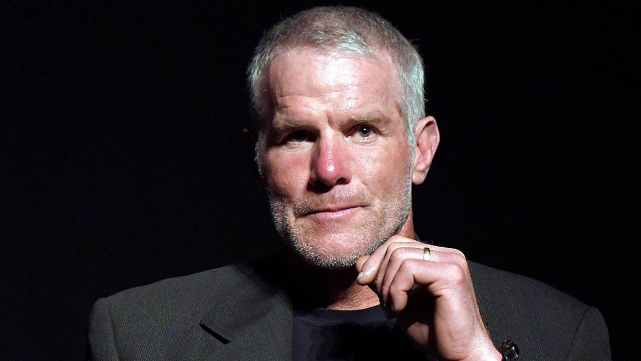 Brett Favre reflects on Saints' bounty scandal aimed at rewarding players who injured him