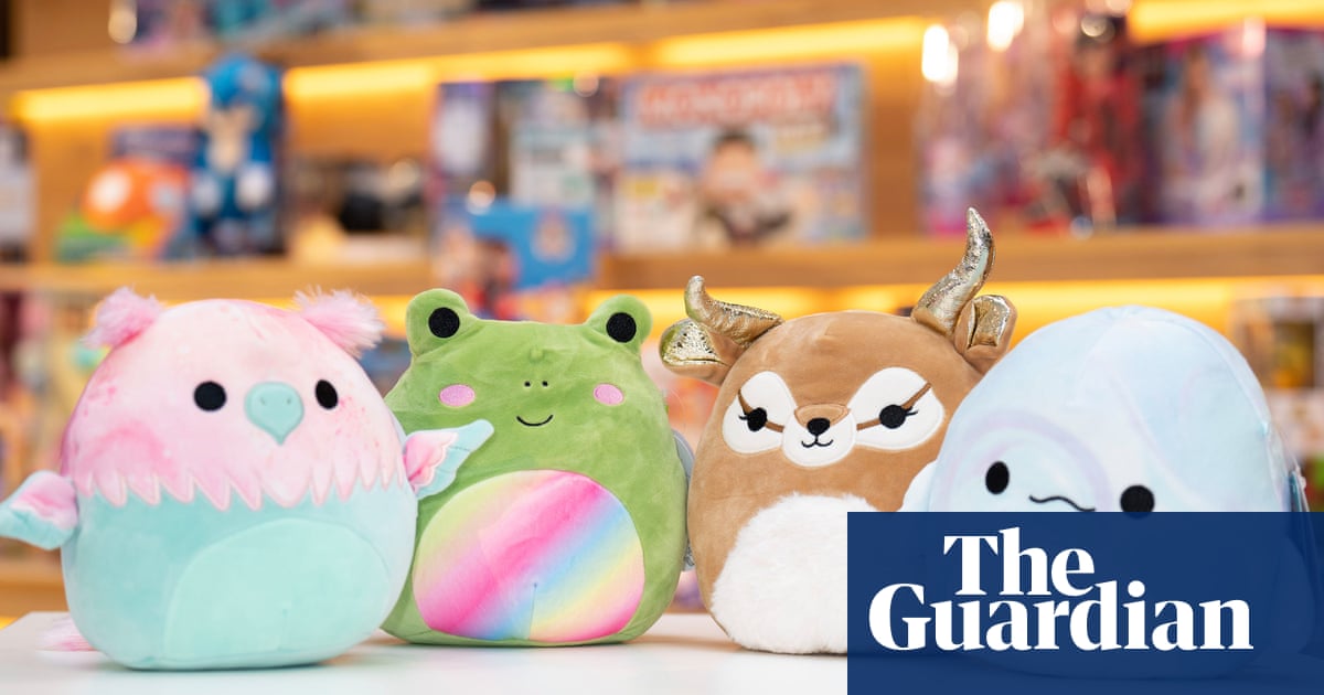 British parents cut costs as 'pocket money' toys for under £10 hit retail sales