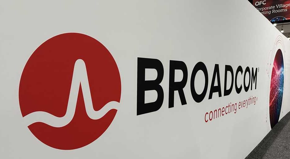 Broadcom, Goldman Sachs lead 5 stocks into buy zone on bullish basis