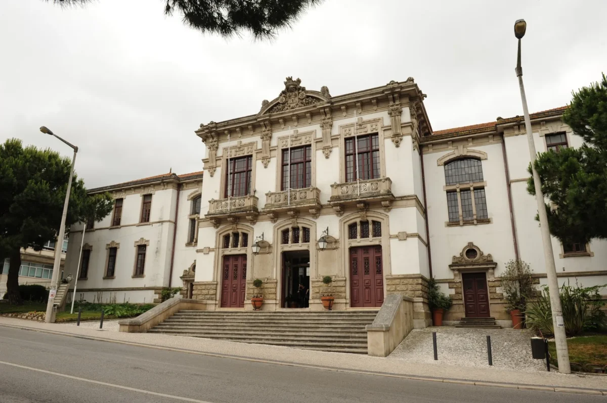 Câmara de Comércio de Leiria apoia ensino superior em Pombal