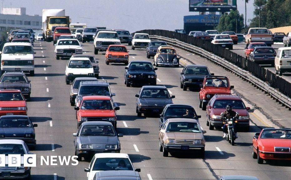 Can bike lanes reinvent car-crazy Los Angeles?