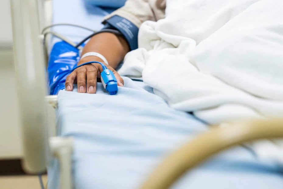 Cancer death rates fall, but cancer incidence rises in women and young people, annual study finds