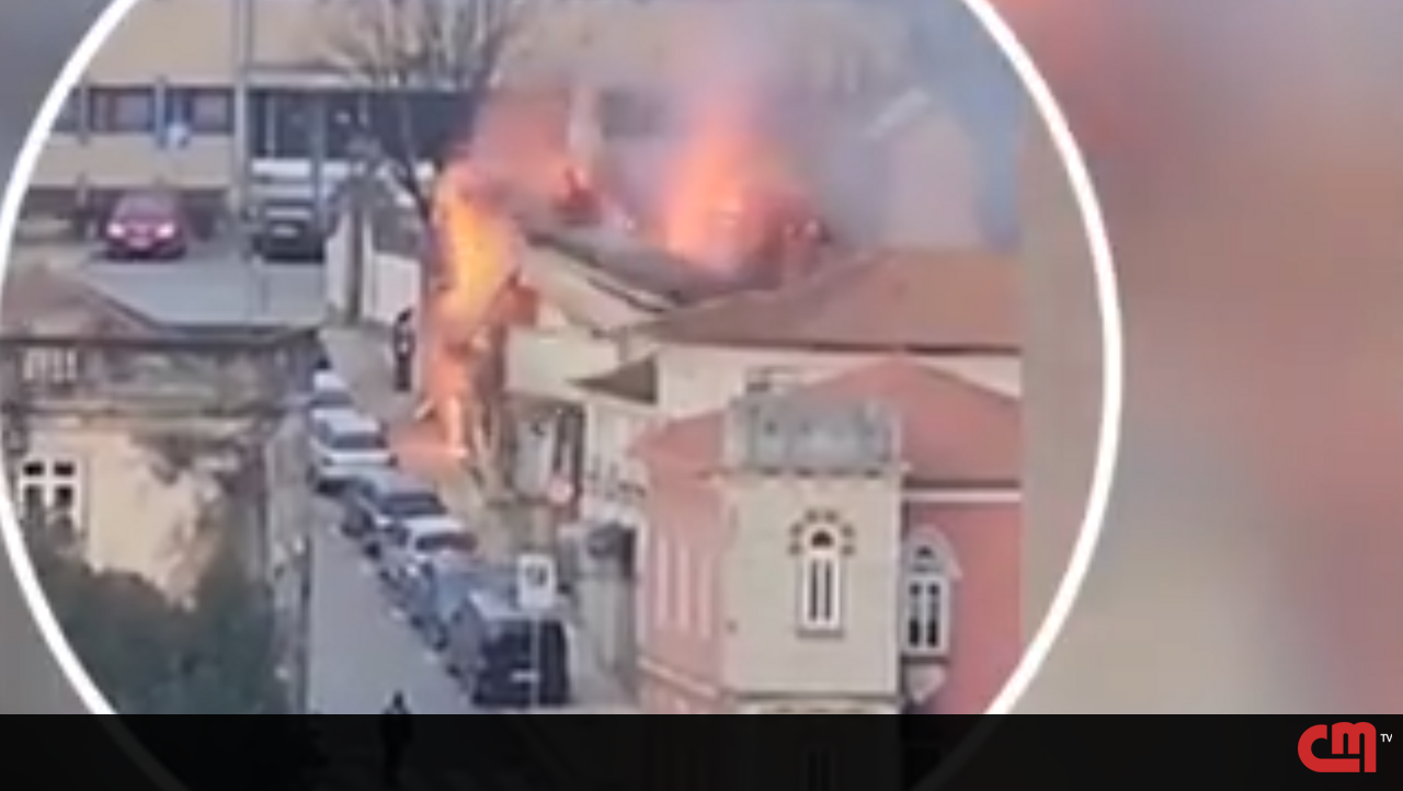 Casa desaba e carros destruídos após incêndio em São João da Madera – Vídeo