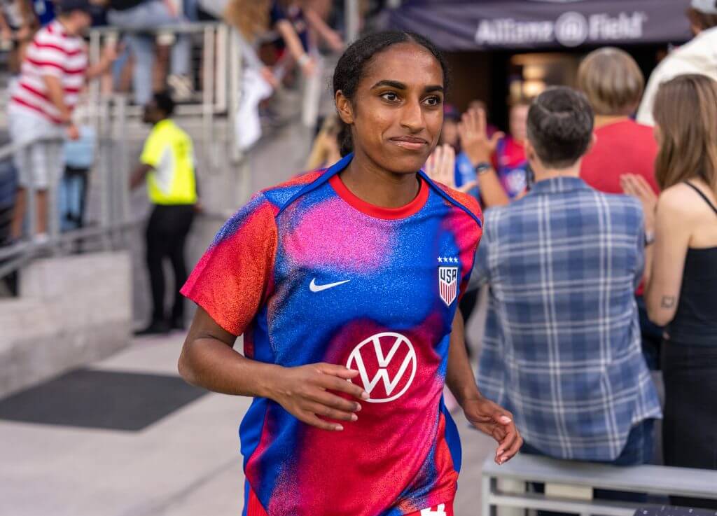 Chelsea and Santiago finalize record $1.1m transfer fee for USWNT Naomi Girma: Sources