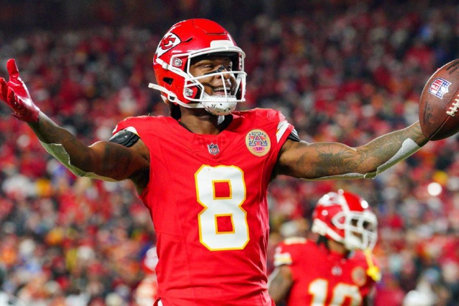Chiefs wide receiver DeAndre Hopkins takes rare playoff snap