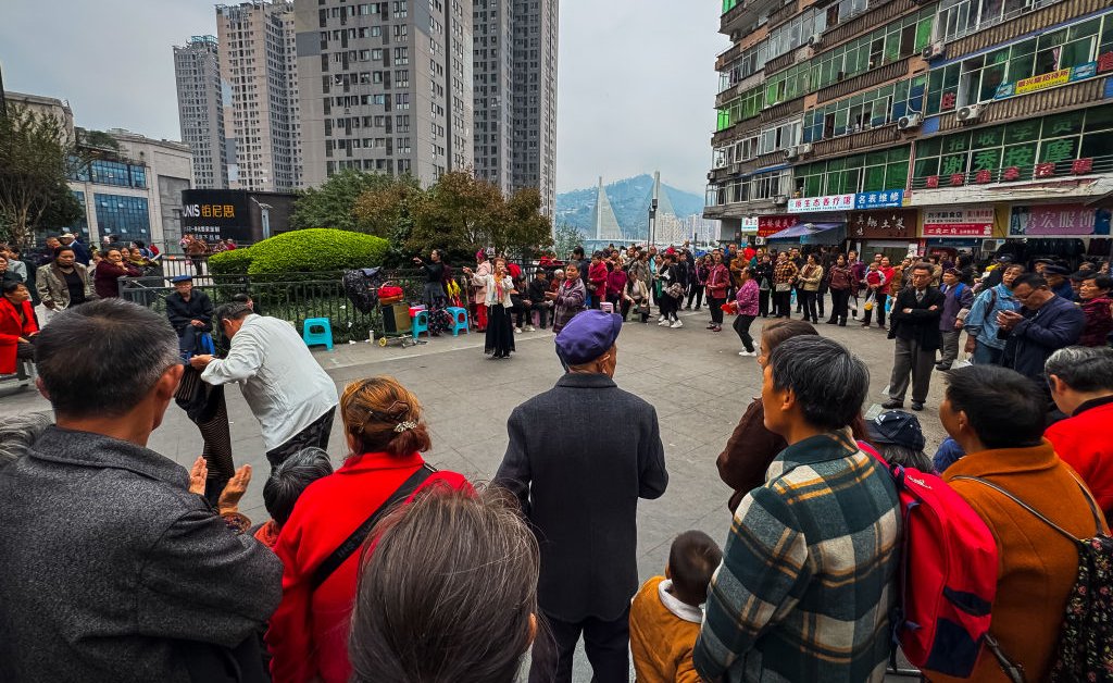 China's population decreases for third consecutive year