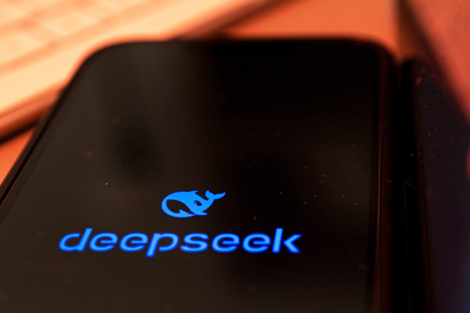 Chinese Deepseek AI is watching your type
