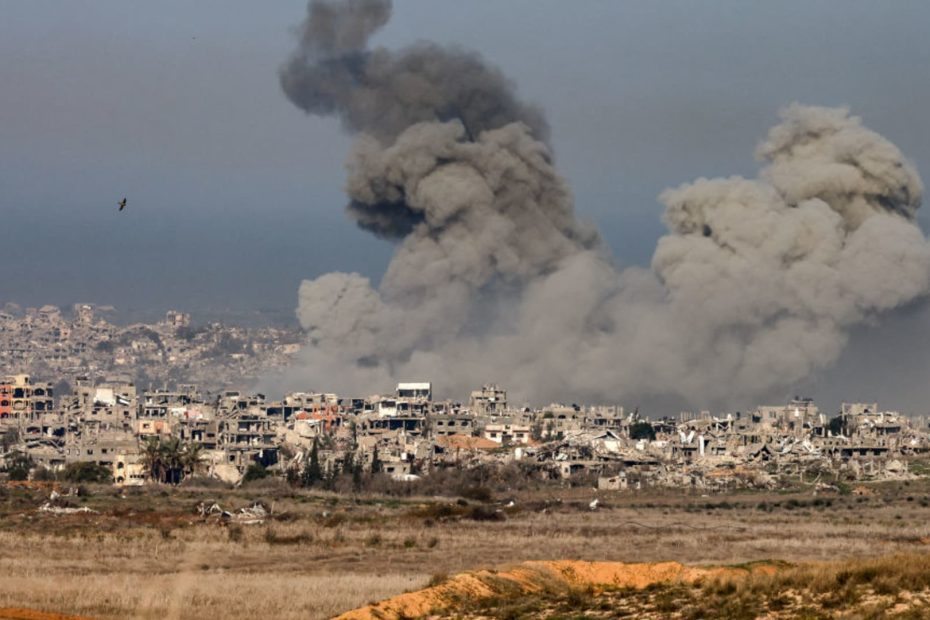 Conflict and extreme weather top risks in 2025