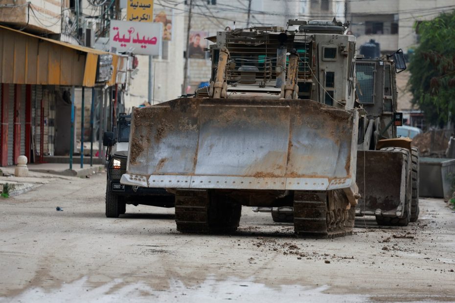 Deadly Israeli attack on Jenin leads to mass displacement and destruction | Israel-Palestine conflict news
