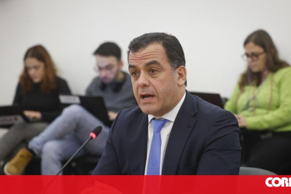 Diretor do hospital Luciadas admite que clínicas privadas não têm condições de fornecer medicamentos para gémeos - Portugal