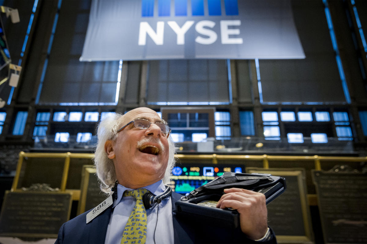 Dow, S&P 500, Nasdaq soar as inflation cools, bank profits shine