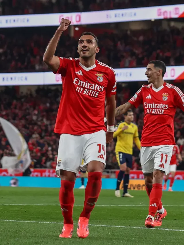 Em média, Pavlidis marca um gol a cada cinco horas de jogo. Dos 24 atacantes contratados em 10 anos, ele é quem mais precisa de gols