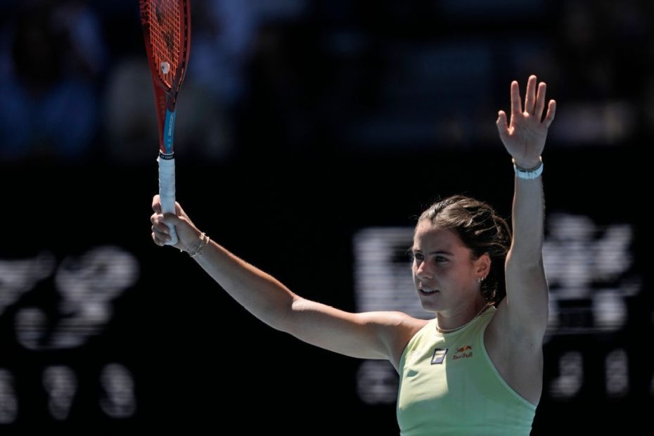 Emma Navarro beats fellow American Peyton Stearns at Australian Open