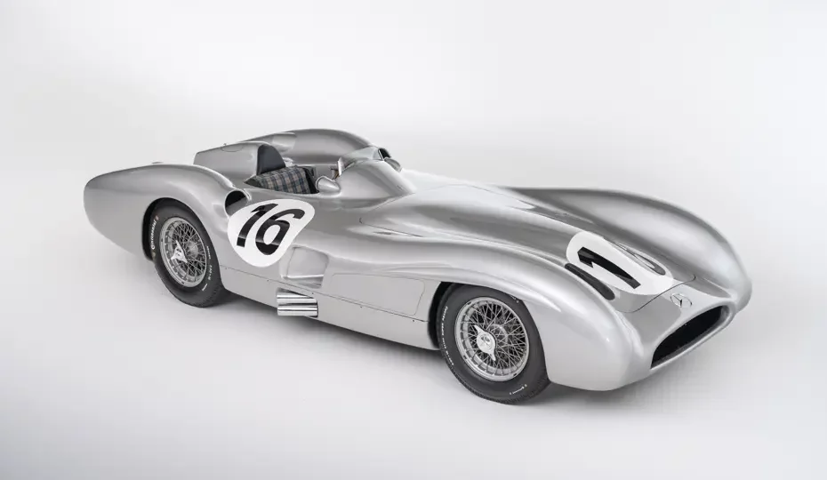 F1: Carro de Juan Manuel Fangio será leiloado por até 50 milhões de euros
