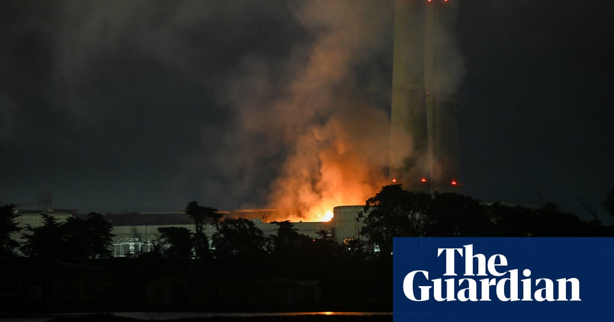 Fire breaks out at California battery plant, evacuating California amid toxic smoke