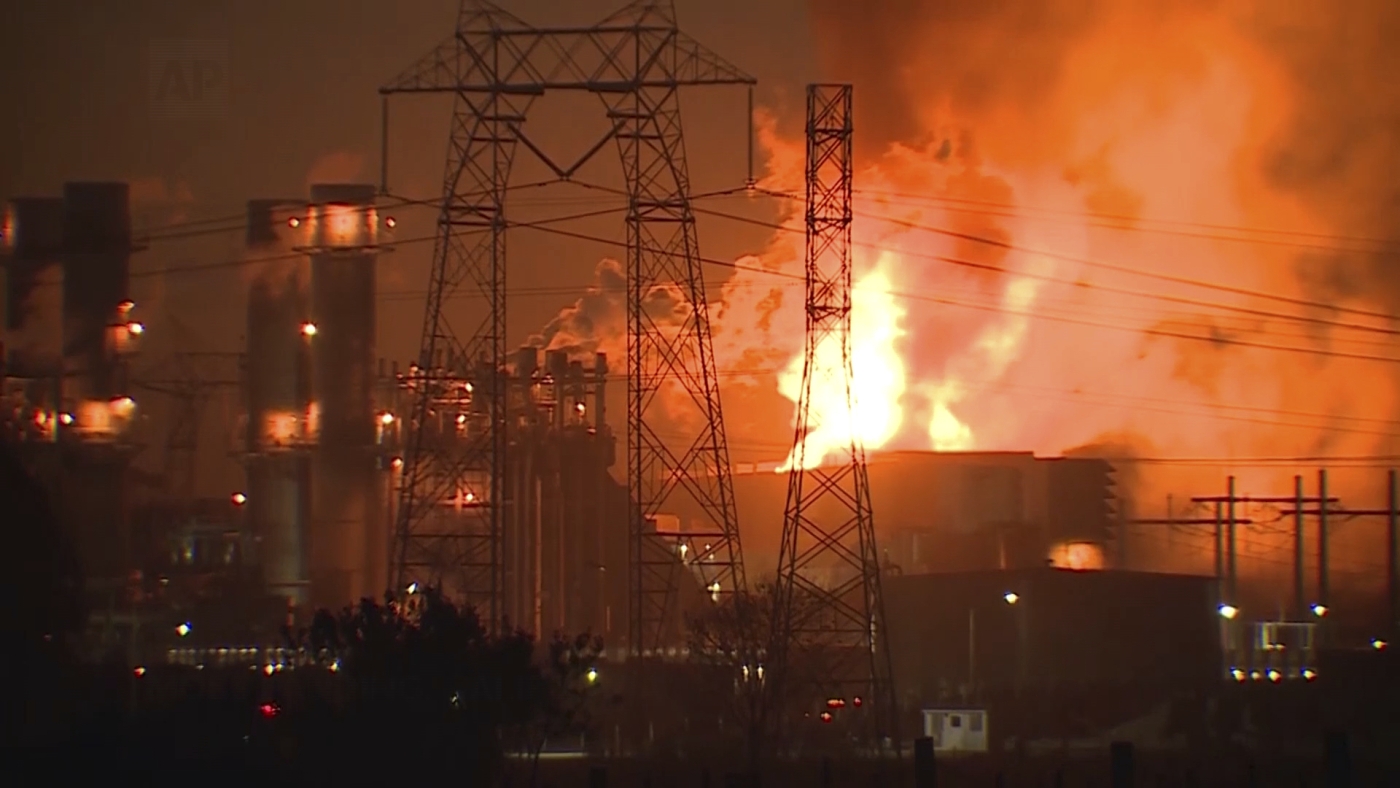 Fire breaks out at one of world's largest battery plants, forcing California residents to evacuate: NPR