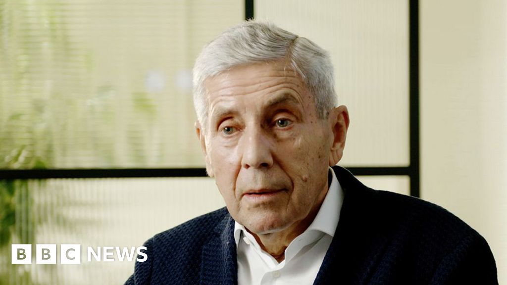 Former Asda boss says working from home 'isn't the right job'