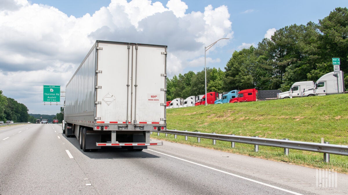 Freight volumes plummet in December, rates firm
