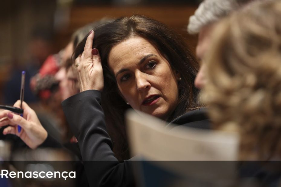 Governo só avançará com negociações se funcionários judiciais suspenderem greve
