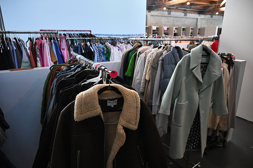 Hollywood stylists are helping fire victims rebuild their wardrobes