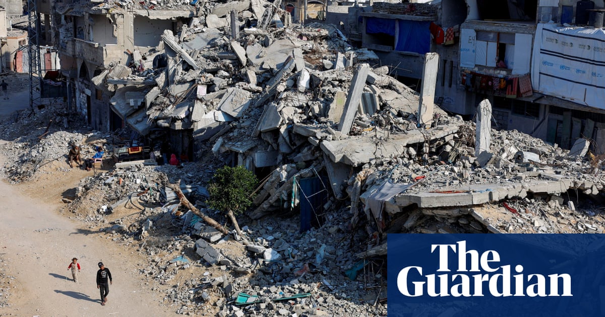 Home Office accused of 'preventing' people trapped in war zone from reuniting with UK families Immigration and asylum