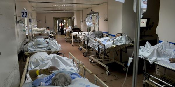 Hospitais de Lisboa ativam planos de emergência, São José adia alguns eventos previstos