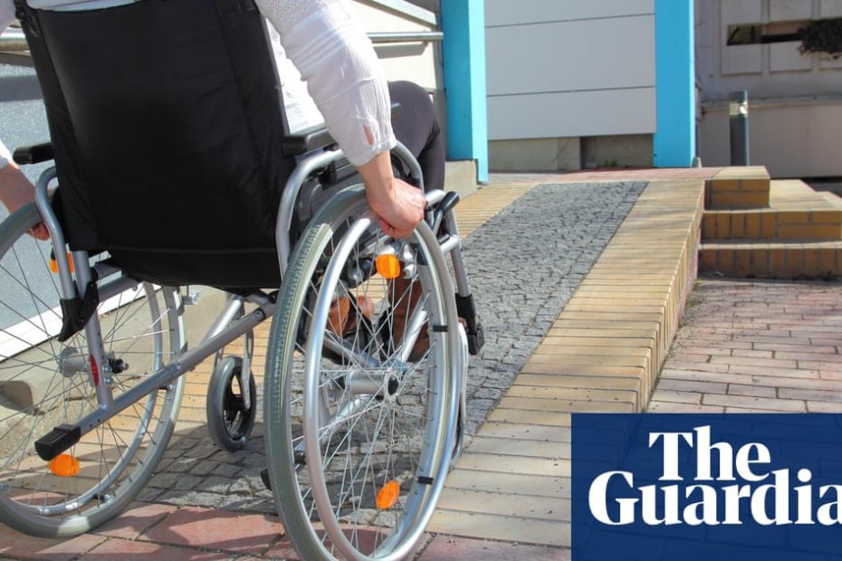 House of Lords committee urges overhaul of 'unsustainable' incapacity benefit system benefits